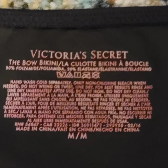 Victoria's Secret Bikini Swimsuit - Picture 2 of 3